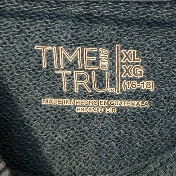 Sweatshirt - Picture 4 of 5